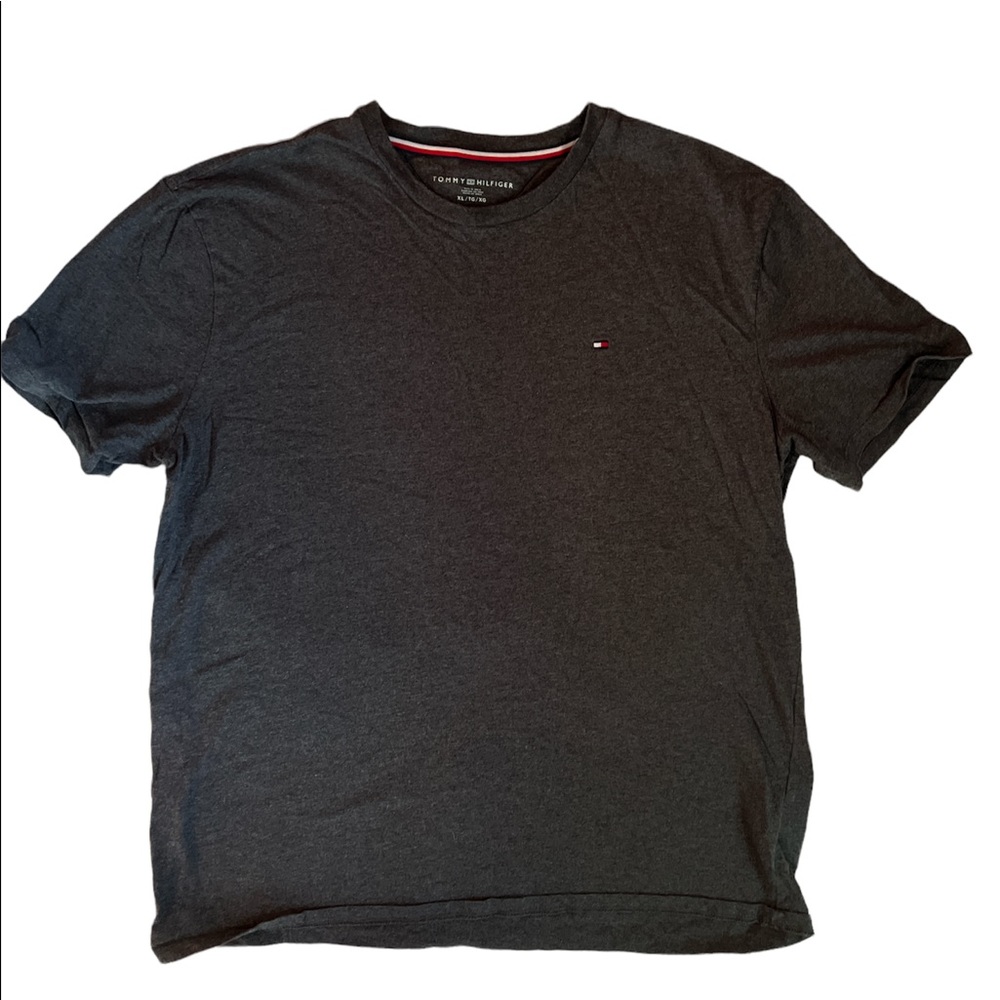 Men’s Tommy Hilfiger gray T-shirt XL